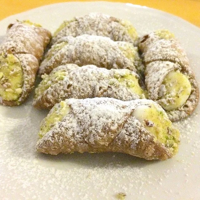Cannoli