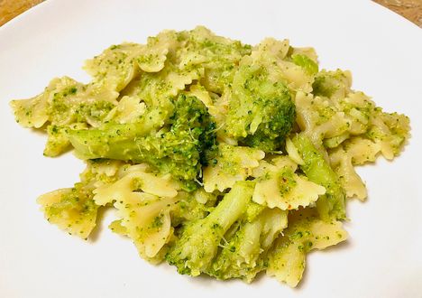Farfalle with Broccoli