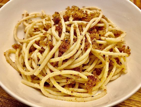 Spaghetti alle Briciole (Bread Crumbs)