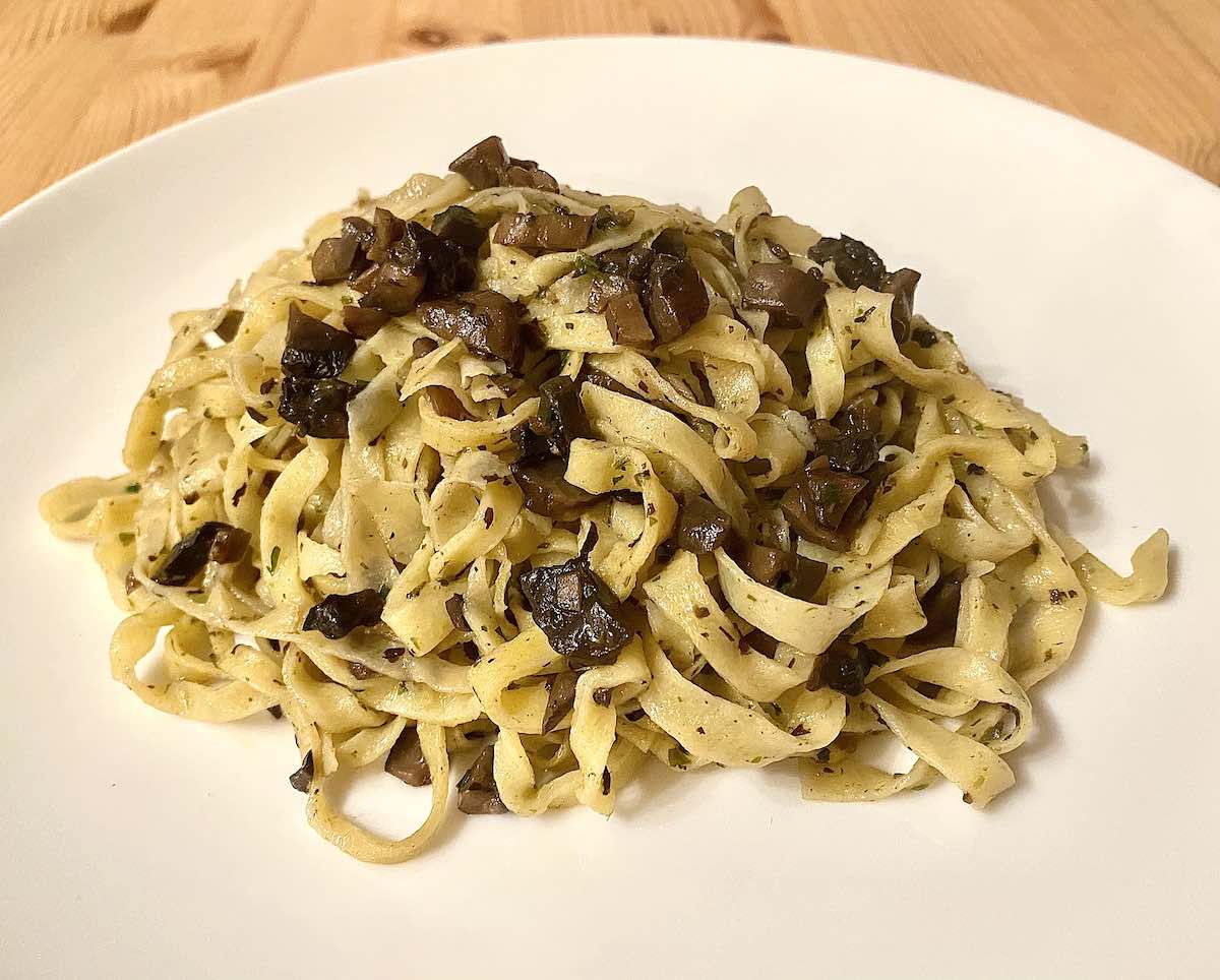 Tagliolini with Mushrooms